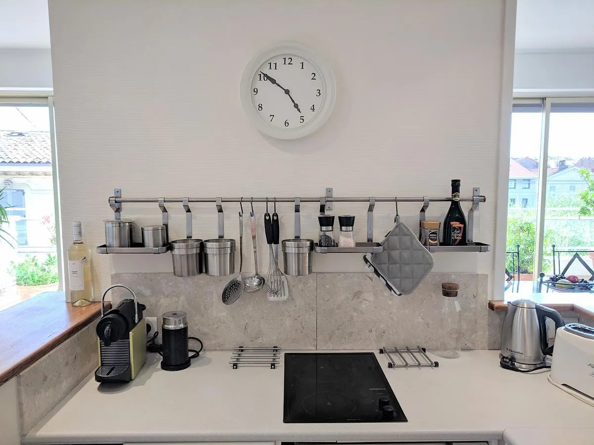 Citilet 6 Bright, Open-Plan With Large Terrace Apartment Cannes