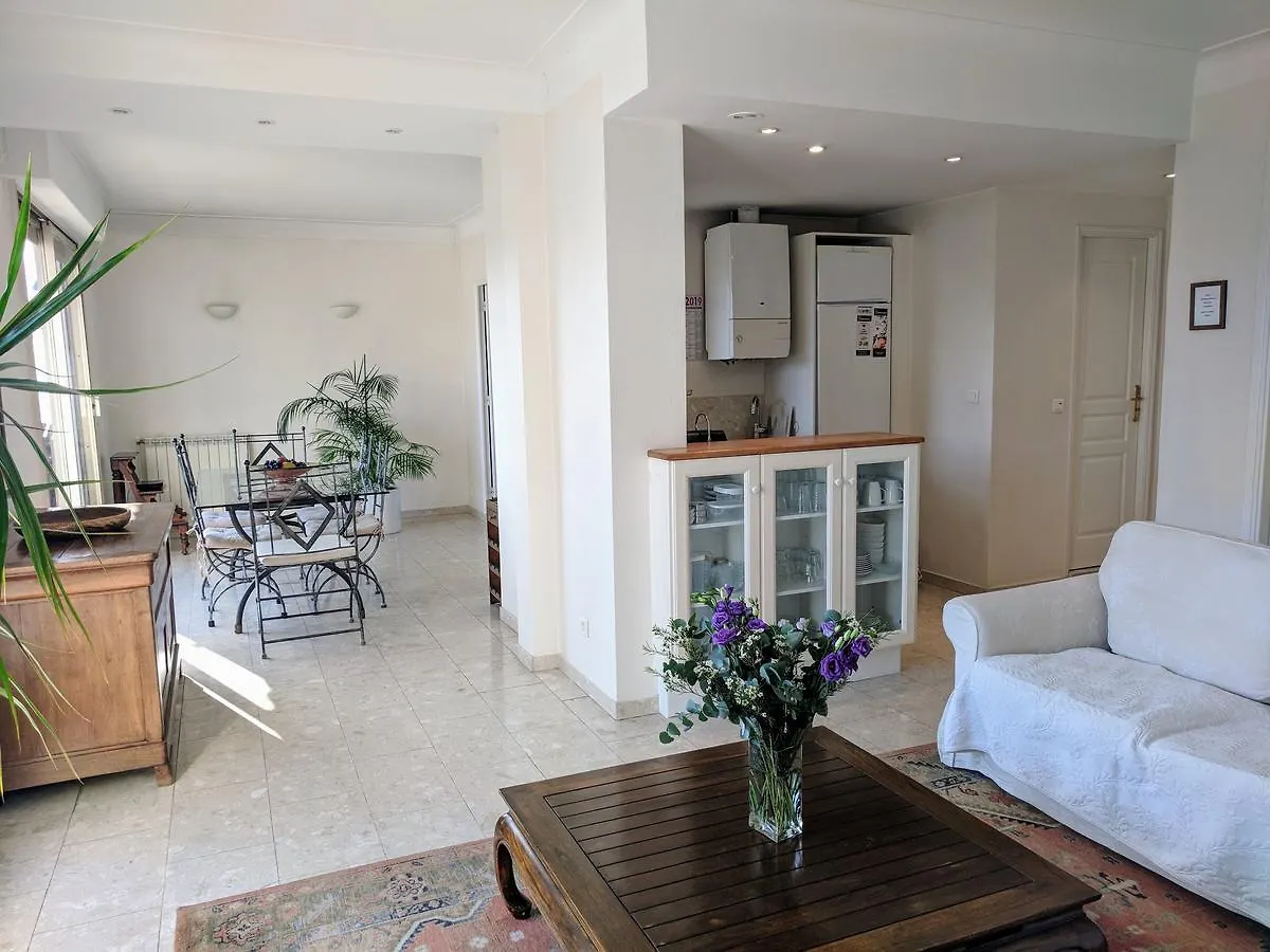 Apartament Citilet 6 Bright, Open-Plan With Large Terrace Cannes 0*,